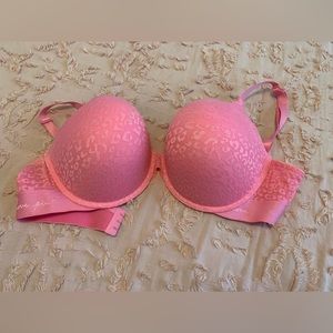 Pink, Victoria’s Secret push up bra with underwire. Never worn